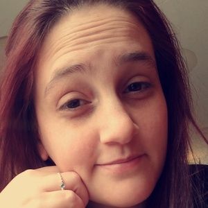 Meet your Posher, Dominique